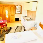 Apartment Gutshof Zum Schluxen