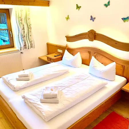 Apartment Gutshof Zum Schluxen Pinswang