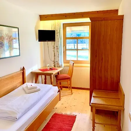 Gutshof Zum Schluxen * Pinswang