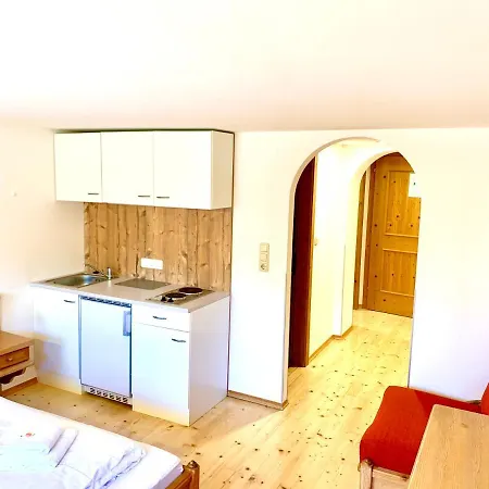 Appartement Gutshof Zum Schluxen Pinswang