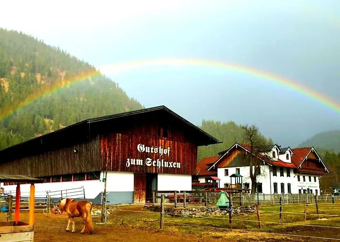 Gutshof Zum Schluxen * Pinswang