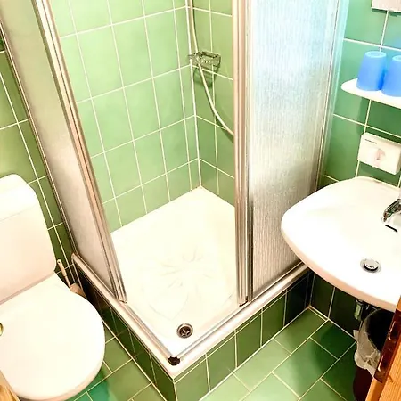 Gutshof Zum Schluxen Apartament *